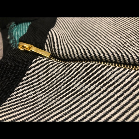 Bebe dress - Picture 2 of 4